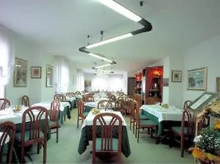 Fortunella