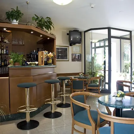 Fortunella Hotel 3*