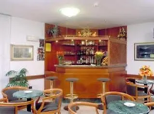Fortunella Lido di Camaiore