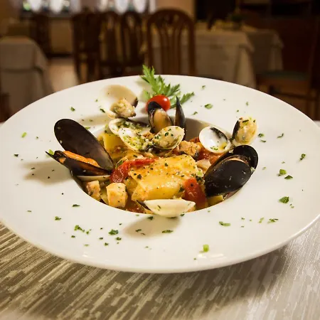 Fortunella