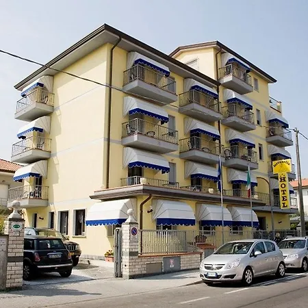 Fortunella 3* Lido di Camaiore