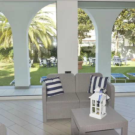 Fortunella 3* Lido di Camaiore